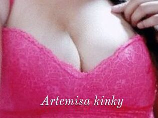 Artemisa_kinky