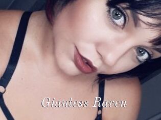 Giantess_Raven