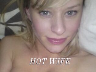 HOT_WIFE