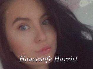 Housewife_Harriet