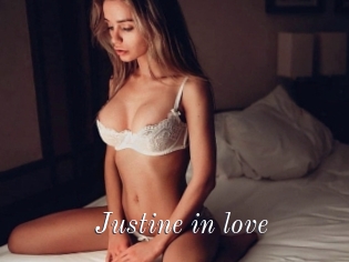 Justine_in_love