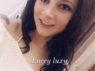 Lacey_luxy