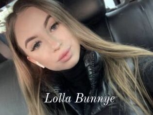 Lolla_Bunnye