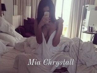 Mia_Chrystall