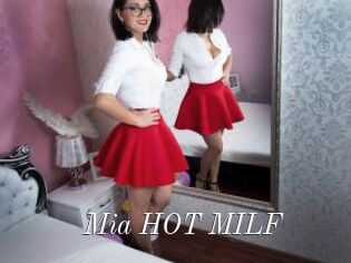 Mia_HOT_MILF