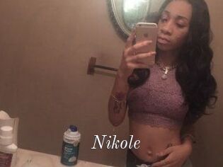 Nikole_