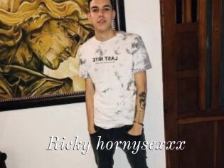 Ricky_hornysexxx