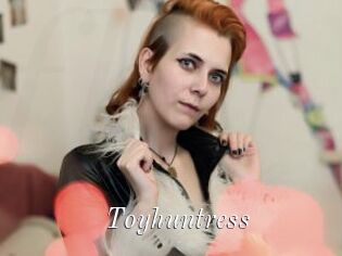 Toyhuntress