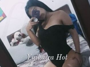 Yajhaira_Hot